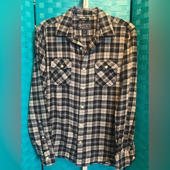 American Rag Flannel Button Up Shirt Black and Gray - Picture 1 of 4